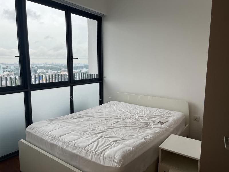J Gateway, 2 Gateway Drive, Boon Lay / Jurong / Tuas, 1 Bedroom, 474 sqft, Condominium For Rent, by Kelly Tan, 25492667 - PropertyGuru.com.sg