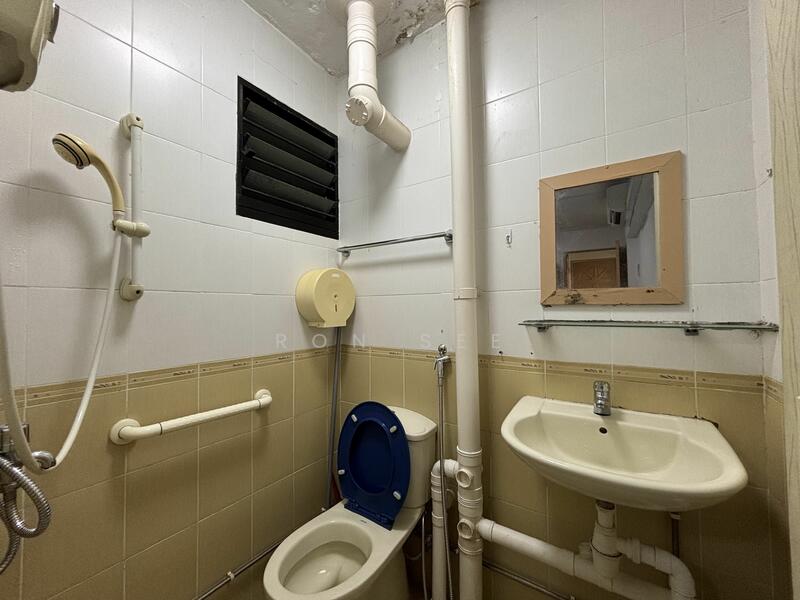 For Rent - 122 Bedok North Street 2