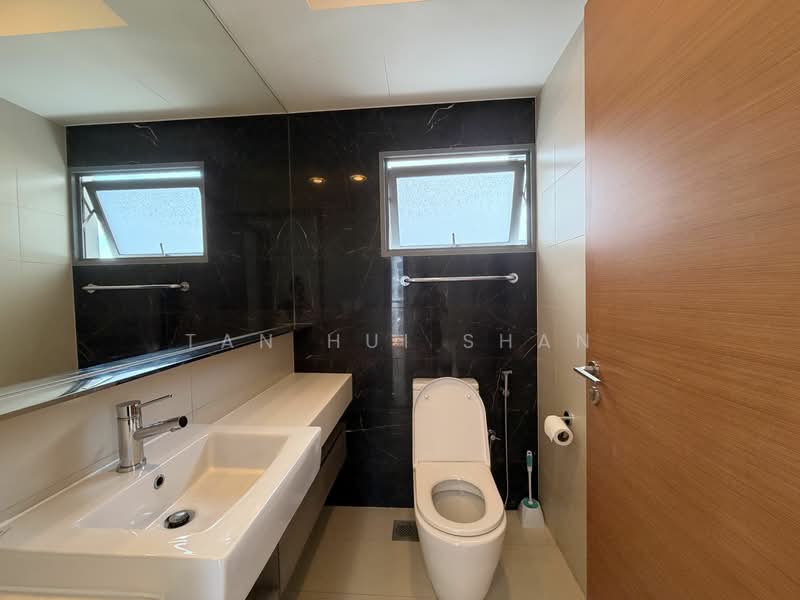 The Shore Residences, 81 Amber Road, 2 Bedrooms, 915 sqft, Condominium For Rent, by Tan Hui Shan, 25492800 - PropertyGuru.com.sg