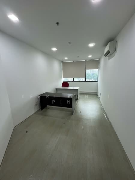 Toh Guan Centre, 21 Toh Guan Road East, 180 sqft, Factory / Workshop (B2) For Rent, by Kerri Koh Li Ping, 25493087 - CommercialGuru.com.sg