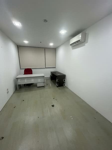 Toh Guan Centre, 21 Toh Guan Road East, 180 sqft, Factory / Workshop (B2) For Rent, by Kerri Koh Li Ping, 25493087 - CommercialGuru.com.sg