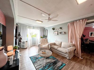 For Sale - 124 Pasir Ris Street 11