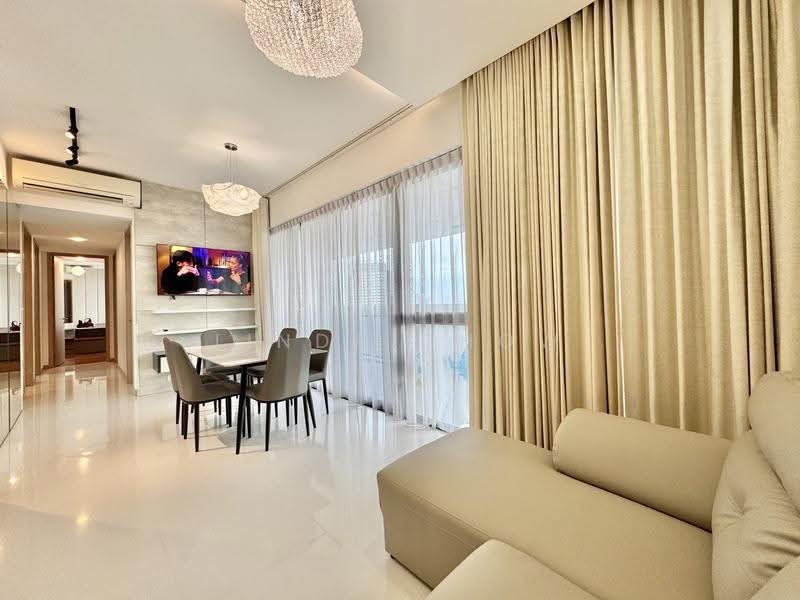 J Gateway, Boon Lay / Jurong / Tuas, 4 Bedrooms, 1,206 sqft, Condominium For Rent, by Linda Chow, 25493725 - Living Room - PropertyGuru.com.sg