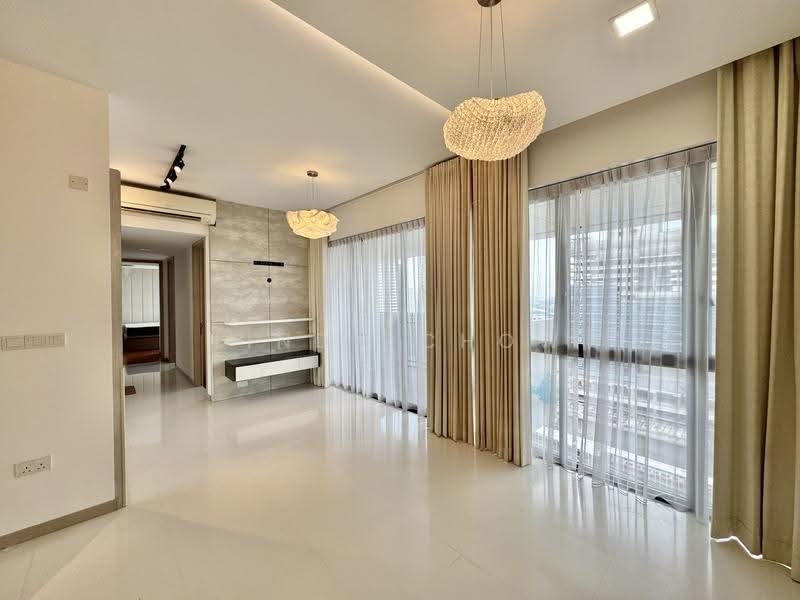 J Gateway, Boon Lay / Jurong / Tuas, 4 Bedrooms, 1,206 sqft, Condominium For Rent, by Linda Chow, 25493725 - Living Room - PropertyGuru.com.sg