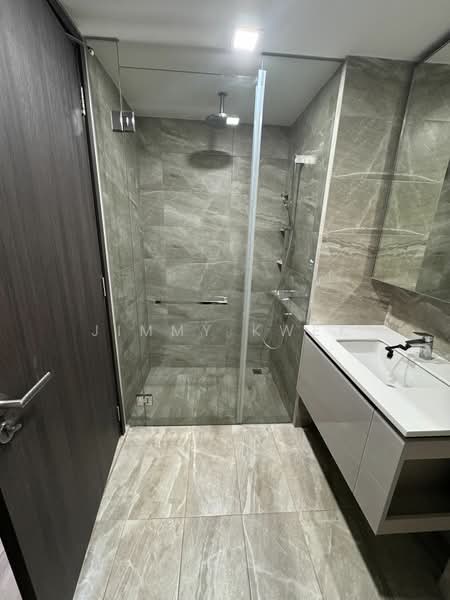 Lake Grande, 2 Jurong Lake Link, 2 Bedrooms, 667 sqft, Condominium For Rent, by Jimmy Kwek, 25493907 - PropertyGuru.com.sg