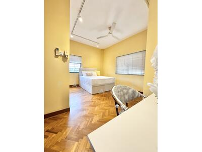 For Rent - 32 Oxley Garden