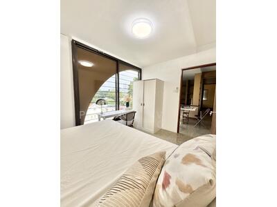 For Rent - 32 oxley garden