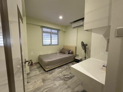 For Rent - 261 Jurong East Street 24