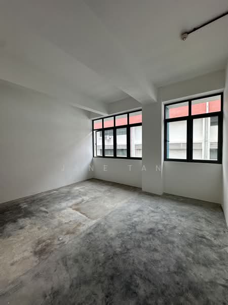 Kimly Industrial Building, 3 New Industrial Road, 1,313 sqft, Light Industrial (B1) For Rent, by Jane Tan, 25494211 - CommercialGuru.com.sg