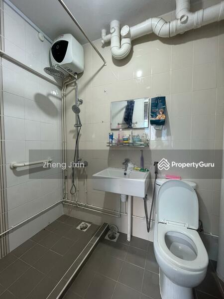 Common Toilet