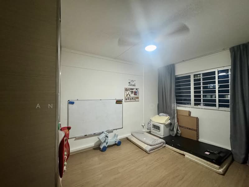 215 Marsiling Lane, 215 Marsiling Lane, Room Rental, 120 sqft, HDB Flat For Rent, by Annabel Yeo 杨洁桦, 25494344 - PropertyGuru.com.sg