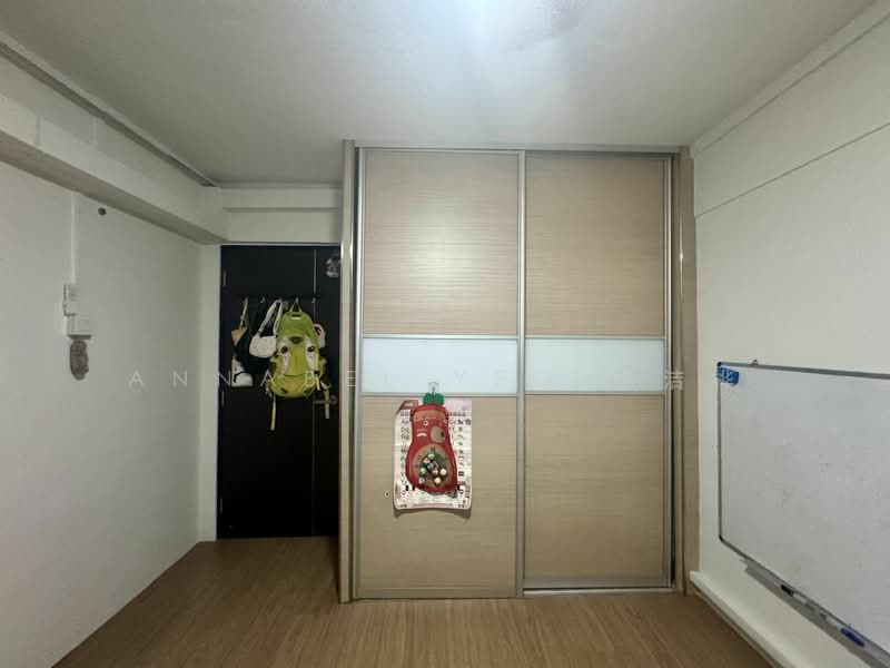 215 Marsiling Lane, 215 Marsiling Lane, Room Rental, 120 sqft, HDB Flat For Rent, by Annabel Yeo 杨洁桦, 25494344 - PropertyGuru.com.sg