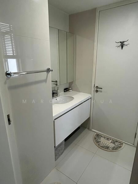 Sky Habitat, 9 Bishan Street 15, 1 Bedroom, 710 sqft, Condominium For Rent, by Marcus Chua, 25494762 - PropertyGuru.com.sg