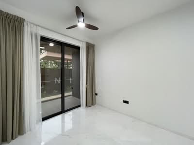 For Rent - Peak Residence