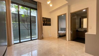 For Sale - The Enclave Holland