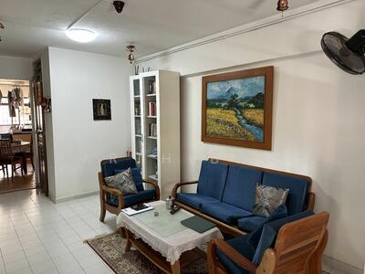 For Sale - 213 Tampines Street 23