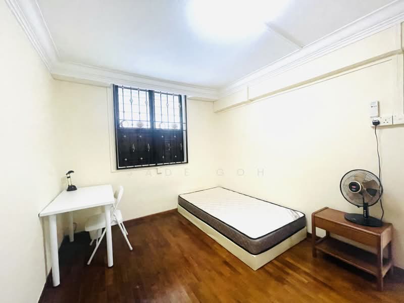 166 Stirling Road, 166 Stirling Road, 2 Bedrooms, 700 sqft, HDB Flat For Rent, by Jade Goh, 25497414 - PropertyGuru.com.sg