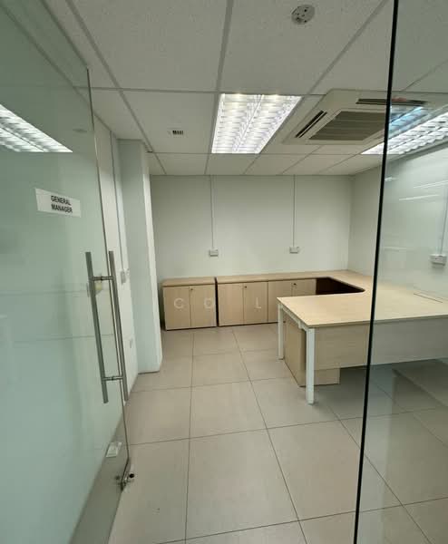 Joo koon circle, , 2,621 sqft, Light Industrial (B1) For Rent, by Nico Lim, 25497437 - CommercialGuru.com.sg