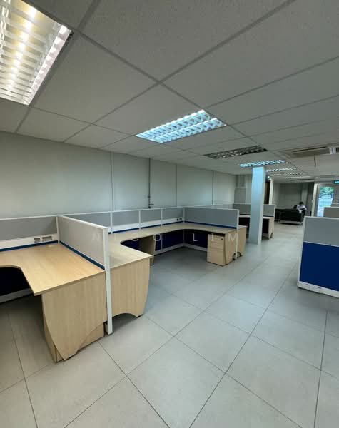 Joo koon circle, , 2,621 sqft, Light Industrial (B1) For Rent, by Nico Lim, 25497437 - CommercialGuru.com.sg