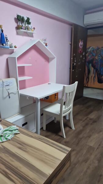 240 Yishun Ring Road, 240 Yishun Ring Road, Room Rental, 150 sqft, HDB Flat For Rent, by Ken Tay, 25498024 - PropertyGuru.com.sg
