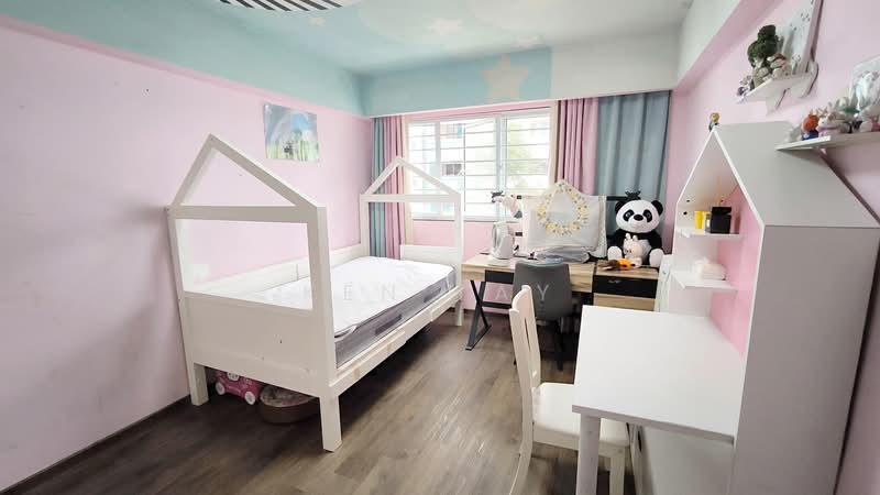 240 Yishun Ring Road, 240 Yishun Ring Road, Room Rental, 150 sqft, HDB Flat For Rent, by Ken Tay, 25498024 - PropertyGuru.com.sg