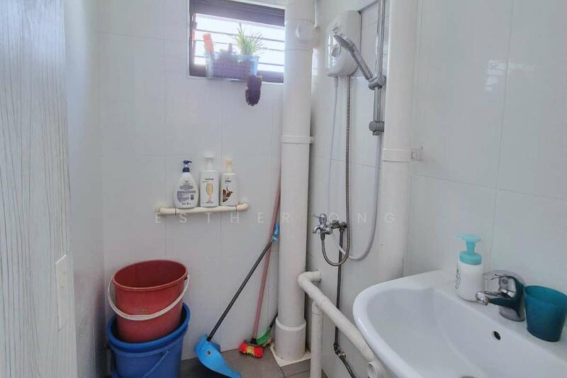 For Rent - 42 Bedok South Road