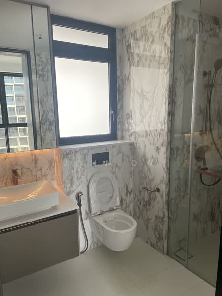 Irwell Hill Residences, 6 Irwell Hill, 3 Bedrooms, 861 sqft, Condominium For Rent, by John Ow, 25498394 - PropertyGuru.com.sg