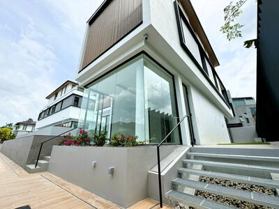 For Sale - Hua Guan Garden