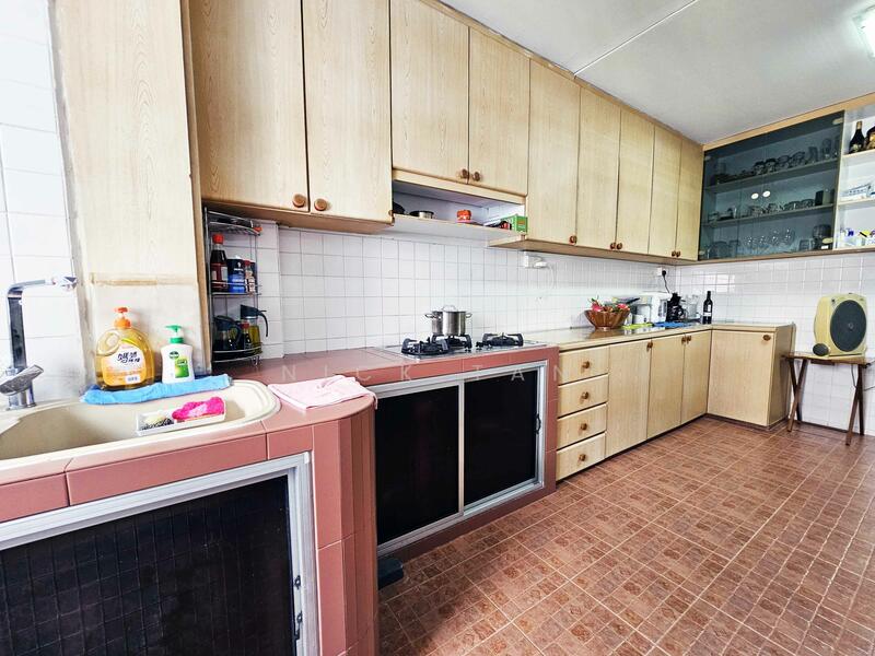 For Rent - 237 Tampines Street 21