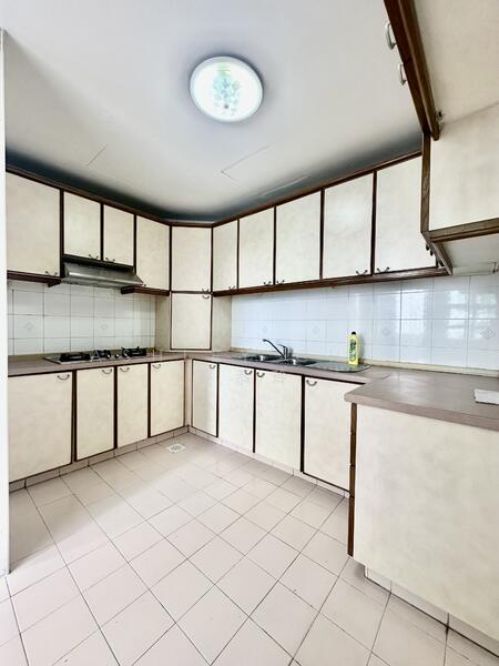 For Rent - Fortune Park