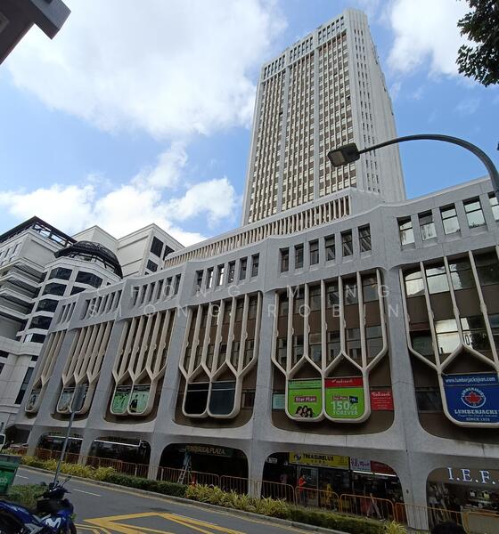 PENINSULA PLAZA