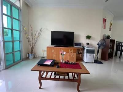 For Sale - Versailles