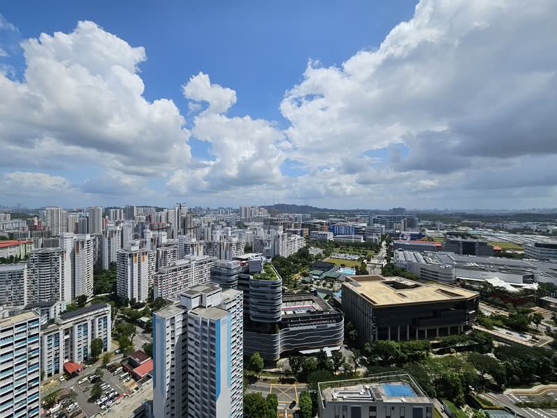 J Gateway, 2 Gateway Drive, 1 Bedroom, 474 sqft, Condominium For Rent, by Choo Li Ping, 25499956 - PropertyGuru.com.sg