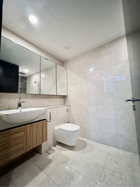 Pullman Residences, 18 Dunearn Road, 2 Bedrooms, 667 sqft, Condominium For Sale, by Maxie Tay, 25499993 - PropertyGuru.com.sg