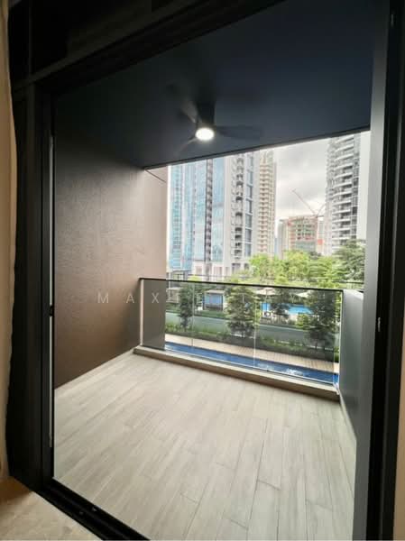Pullman Residences, 18 Dunearn Road, 2 Bedrooms, 667 sqft, Condominium For Sale, by Maxie Tay, 25499993 - PropertyGuru.com.sg