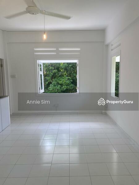 For Rent - 7 Weyhill Close
