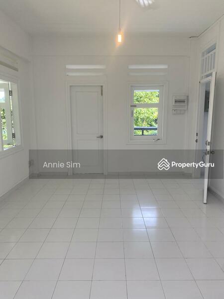For Rent - 7 Weyhill Close