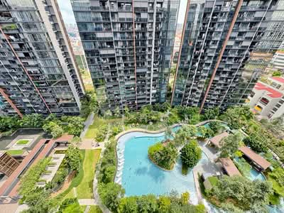 For Sale - Parc Esta