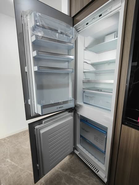 Irwell Hill Residences, 6 Irwell Hill, 2 Bedrooms, 603 sqft, Condominium For Rent, by Johnnie Han, 25500455 - PropertyGuru.com.sg