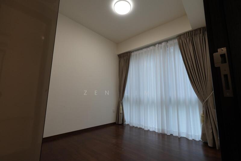 Spacious master bedroom