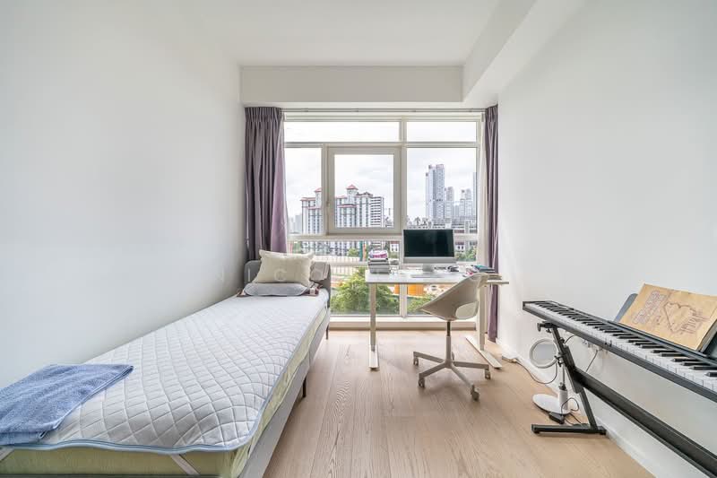 Principal Garden, 95 Prince Charles Crescent, 2 Bedrooms, 784 sqft, Condominium For Rent, by Nicole Ng, 25500813 - PropertyGuru.com.sg