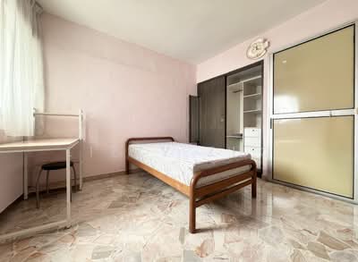 For Rent - 308 Jurong East Street 32