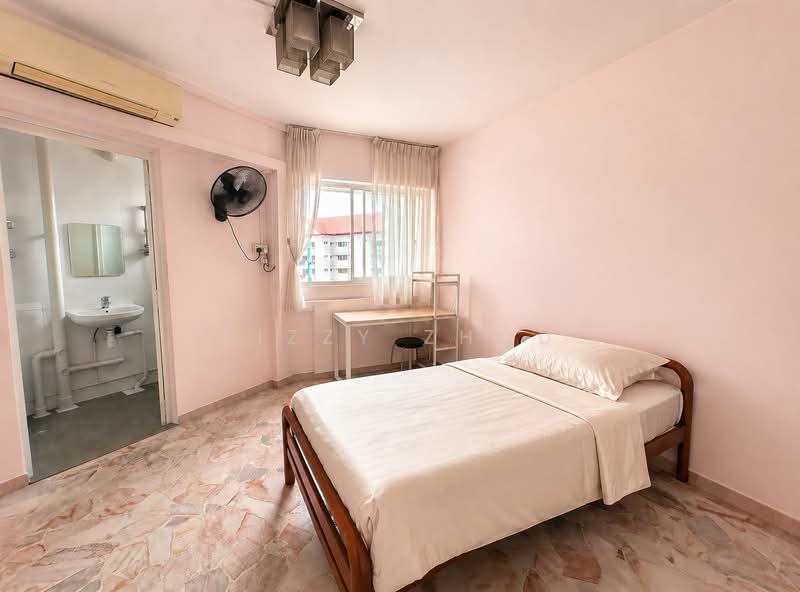 308 Jurong East Street 32, 308 Jurong East Street 32, Room Rental, 120 sqft, HDB Flat For Rent, by Lizzy Zhou, 25500874 - PropertyGuru.com.sg