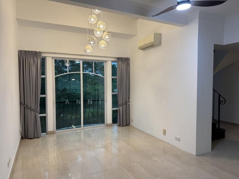 Sunrise Gardens, 55 Sunrise Gardens, Seletar / Yio Chu Kang, 4 Bedrooms, 1,991 sqft, Condominium For Sale, by Annie Chua, 25500964 - Living Room - PropertyGuru.com.sg