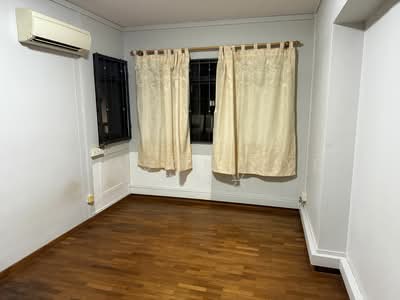 For Rent - 353 Ang Mo Kio Street 32