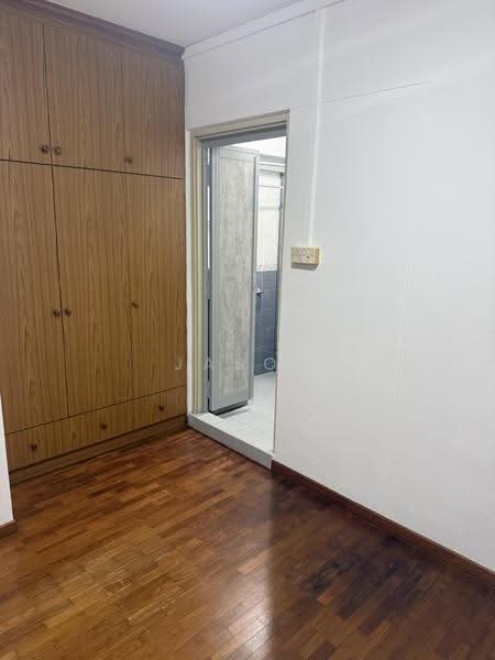 353 Ang Mo Kio Street 32, 353 Ang Mo Kio Street 32, Ang Mo Kio / Bishan / Thomson, Room Rental, 120 sqft, HDB Flat For Rent, by Jason Lye 赖俊兴, 25501128 - PropertyGuru.com.sg
