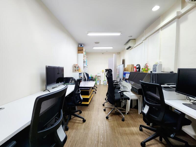 21 Ghim Moh Road, 21 Ghim Moh Road, Tanglin / Holland / Bukit Timah, 200 sqft, Shop / Shophouse For Rent, by Melvin Lo, 25501421 - CommercialGuru.com.sg
