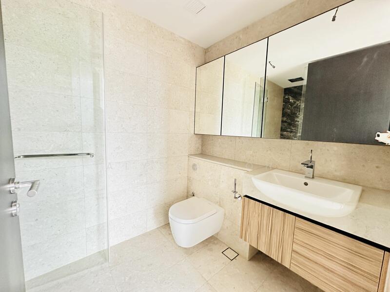 Pullman Residences, 18 Dunearn Road, 2 Bedrooms, 667 sqft, Condominium For Rent, by Alyssa Poh, 25501497 - PropertyGuru.com.sg