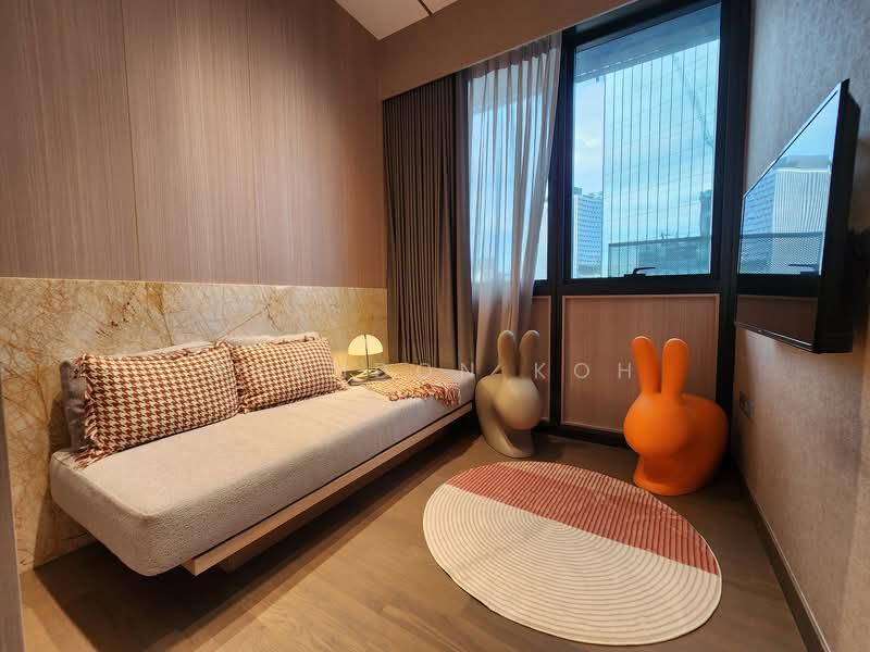 Midtown Bay, 122 Beach Road, 2 Bedrooms, 990 sqft, Condominium For Sale, by Brandon Koh, 25501553 - PropertyGuru.com.sg