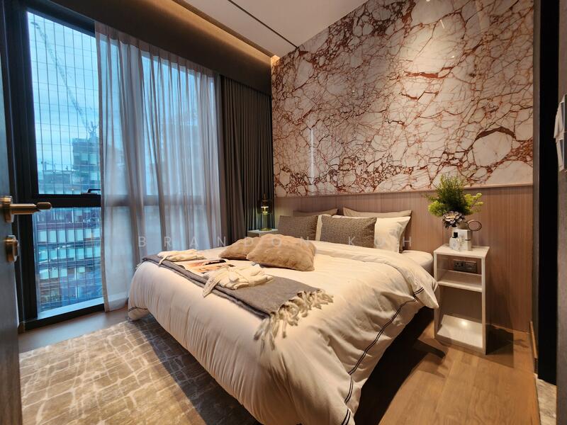 Midtown Bay, 122 Beach Road, 2 Bedrooms, 990 sqft, Condominium For Sale, by Brandon Koh, 25501553 - PropertyGuru.com.sg
